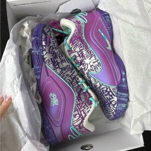 Nike Men’s Athletic Shoes — Purple / Teal Accent